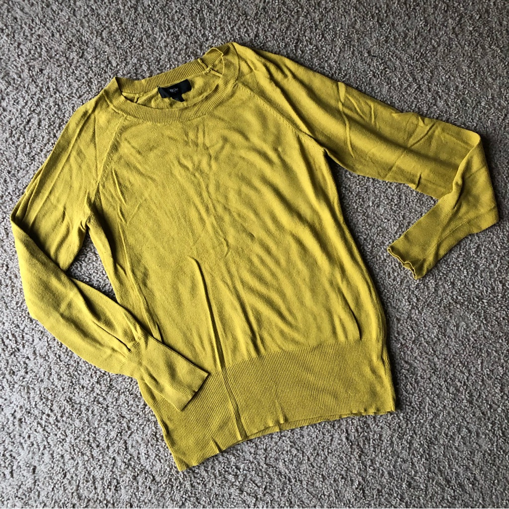 Mossimo Sweater. Medium